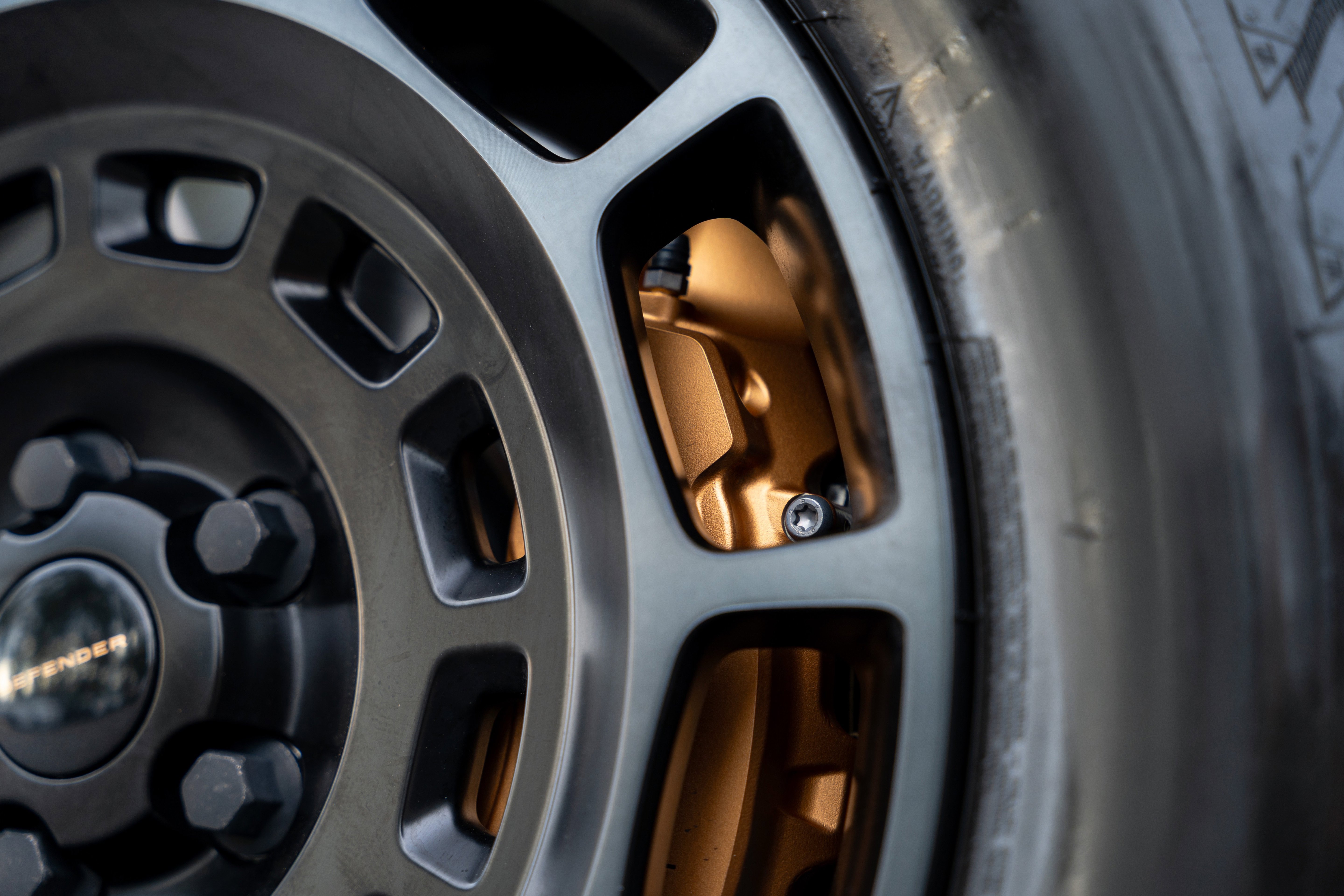 Used 2026 Land Rover Defender 110 OCTA image 13