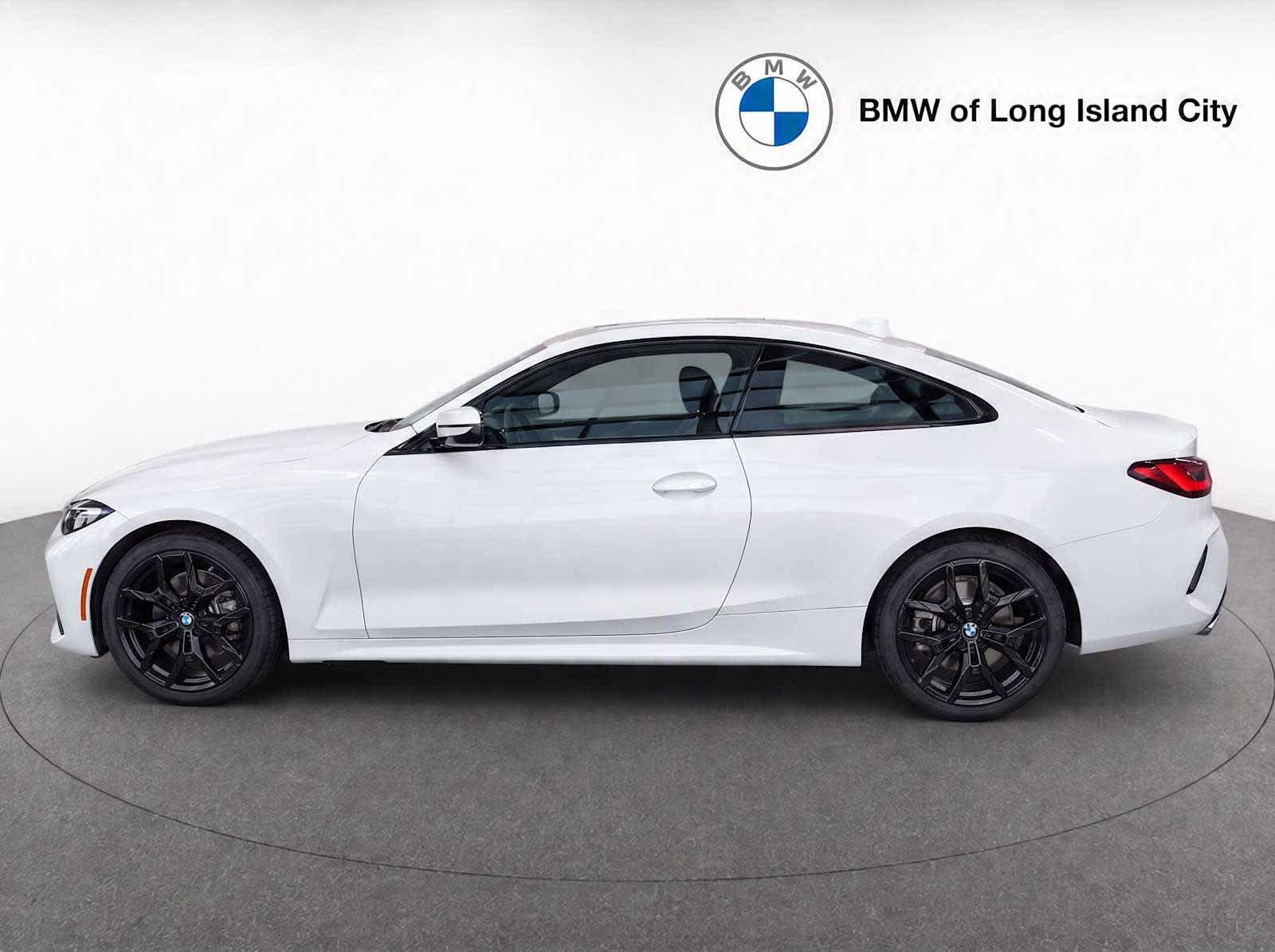 New 2026 BMW 430i xDrive Coupe w/ M Sport Package AWD/4WD image 4