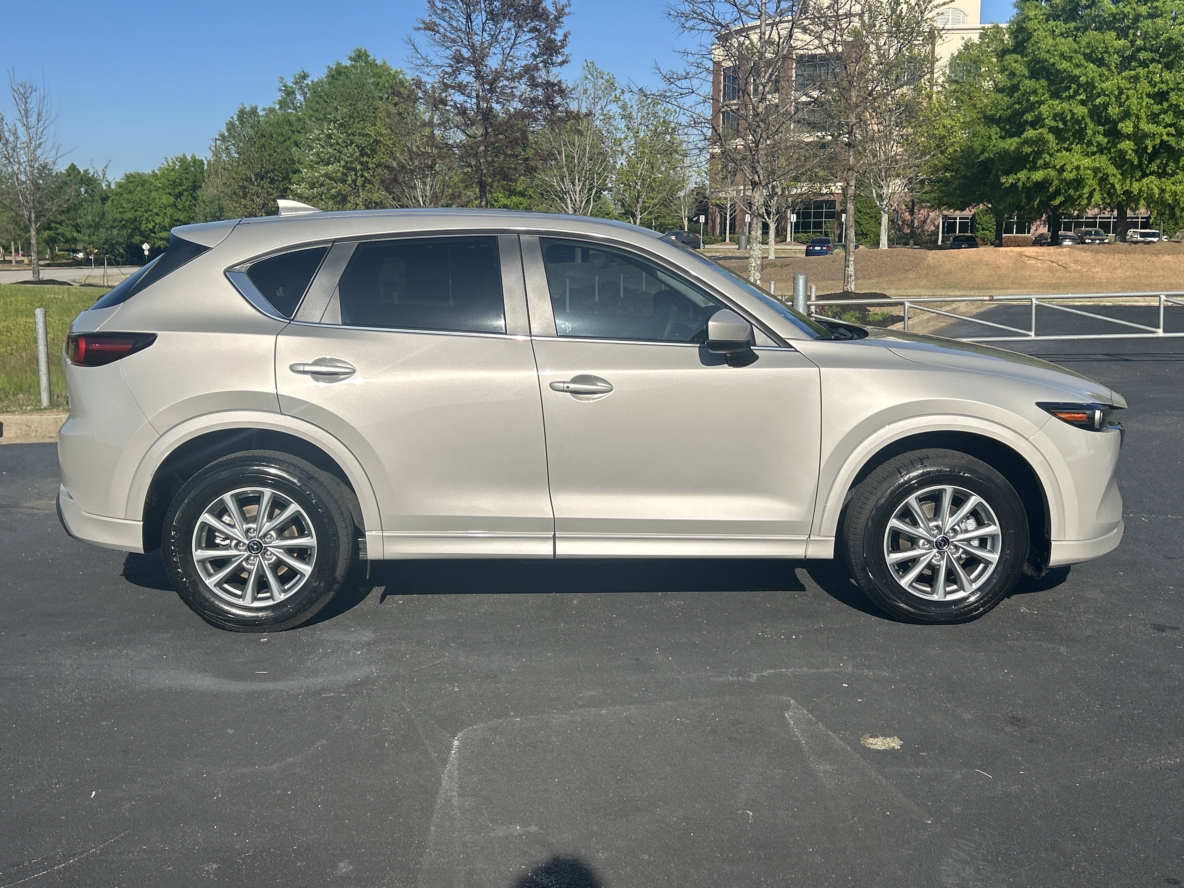Used 2024 MAZDA CX-5 AWD 2.5 S w/ Preferred Package image 10