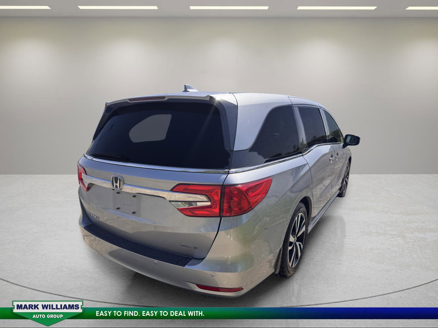 Used 2020 Honda Odyssey Elite image 4