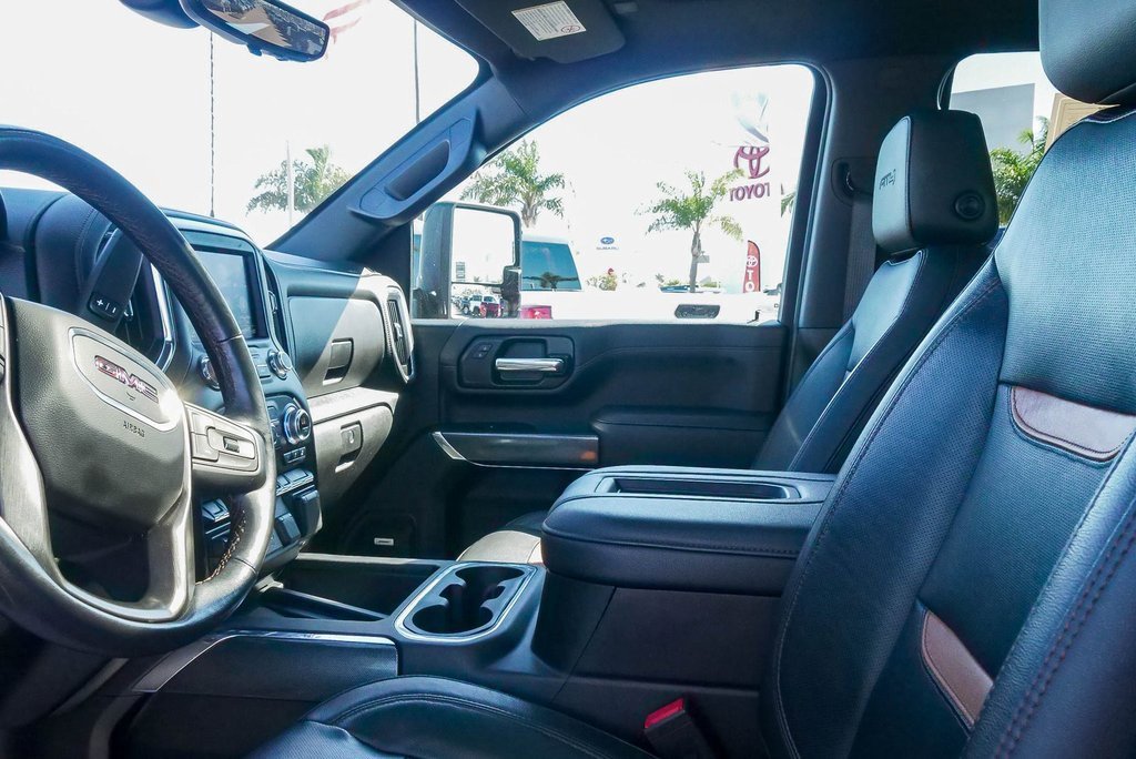 Used 2020 GMC Sierra 2500 AT4 w/ Technology Package image 18