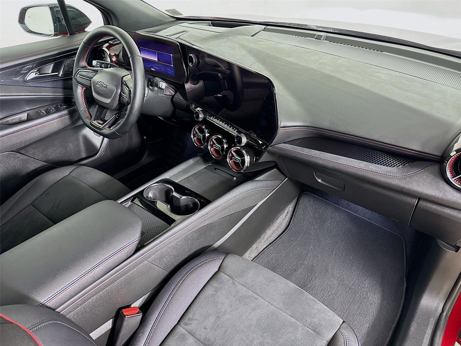 Used 2025 Chevrolet Blazer EV RS image 29