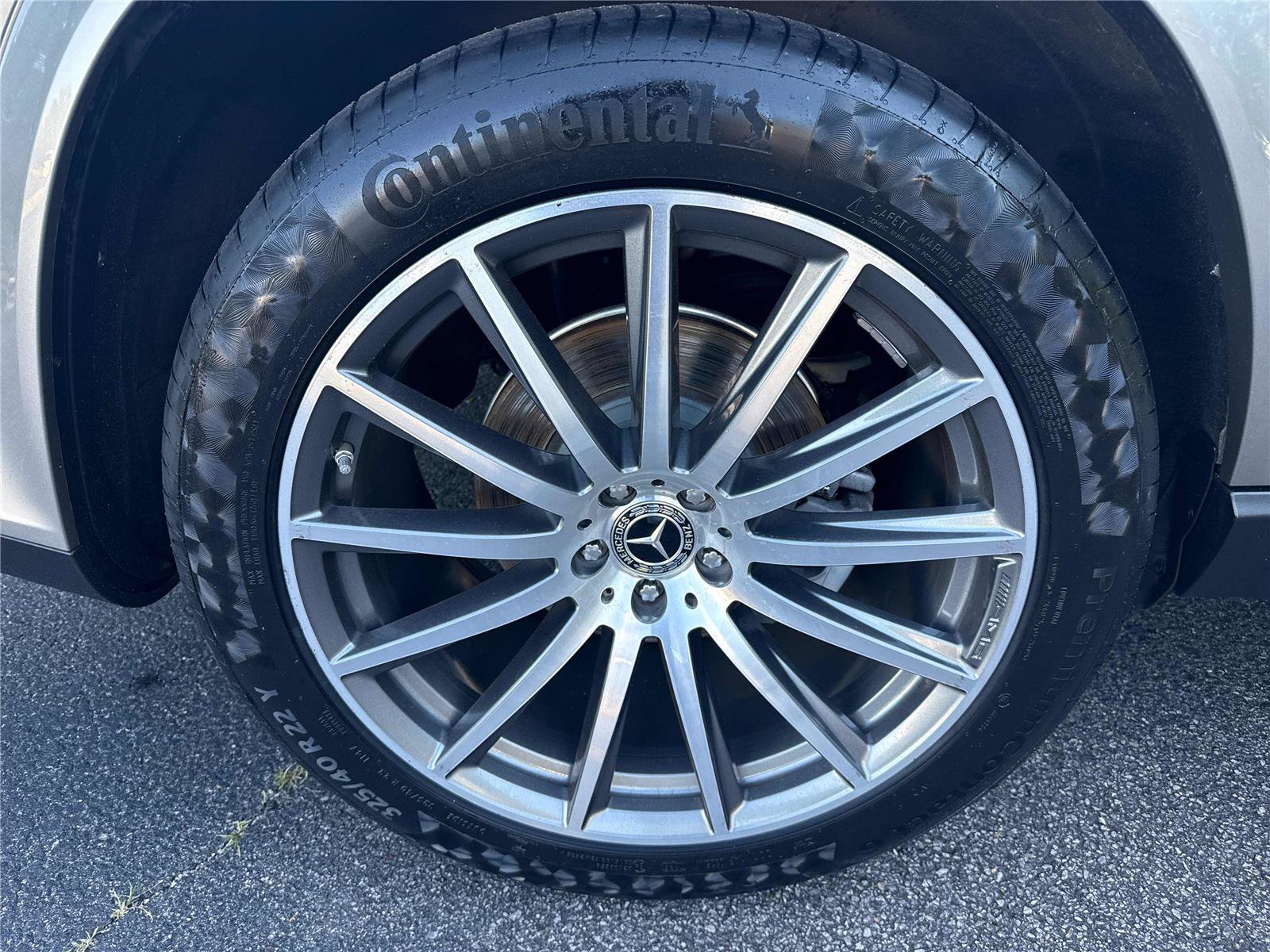 Used 2023 Mercedes-Benz GLS 450 4MATIC image 32