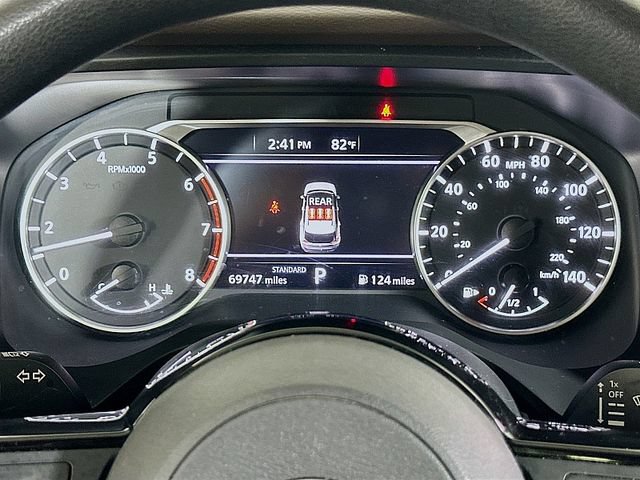 Used 2023 Nissan Rogue SV FWD image 13