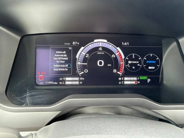 Used 2024 Toyota Sequoia Platinum AWD/4WD image 33