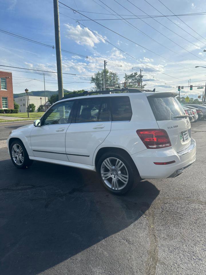 Used 2014 Mercedes-Benz GLK 350 4MATIC image 2