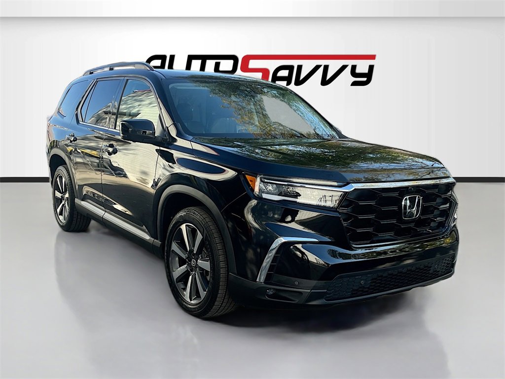 Used 2023 Honda Pilot Elite image 1