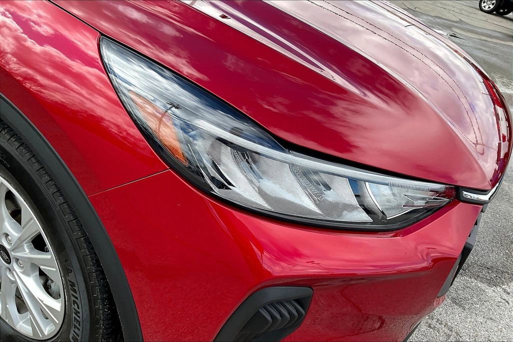 Used 2023 Ford Escape Active w/ Cold Weather Package FWD image 31