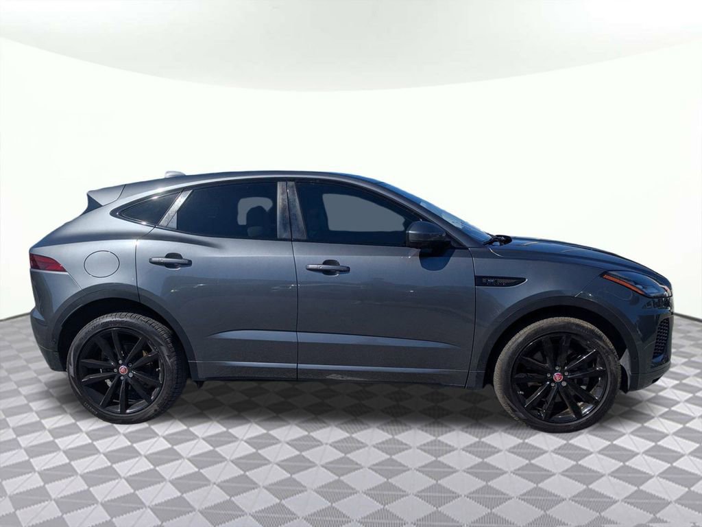 Used 2019 Jaguar E-PACE R-Dynamic SE image 2