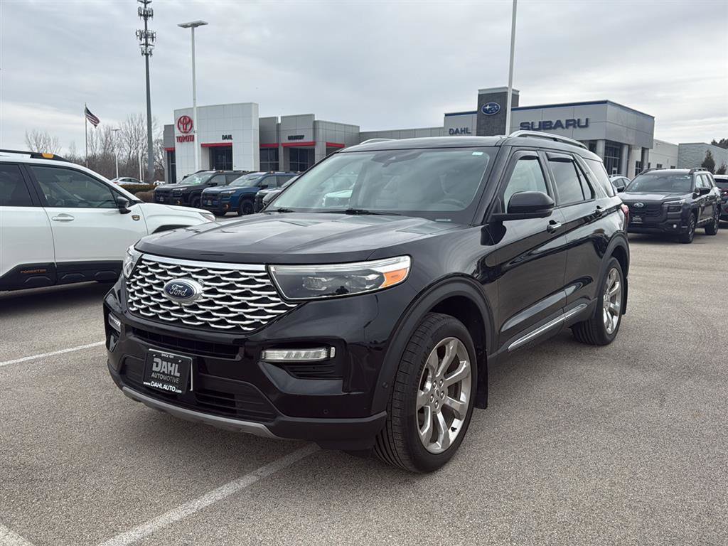 Used 2020 Ford Explorer Platinum w/ Premium Technology Package AWD/4WD image 4