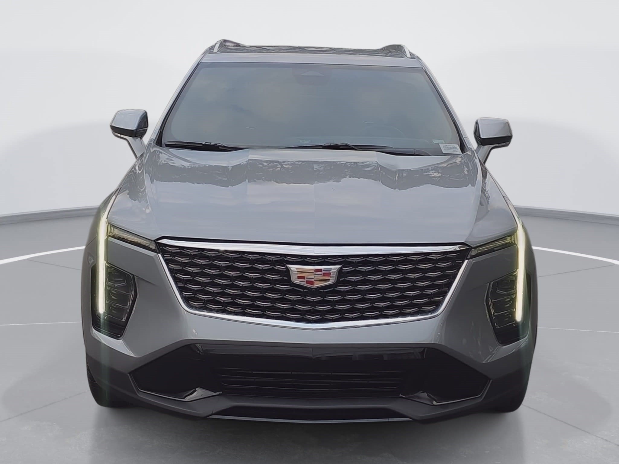 Used 2025 Cadillac XT4 Premium Luxury FWD image 8