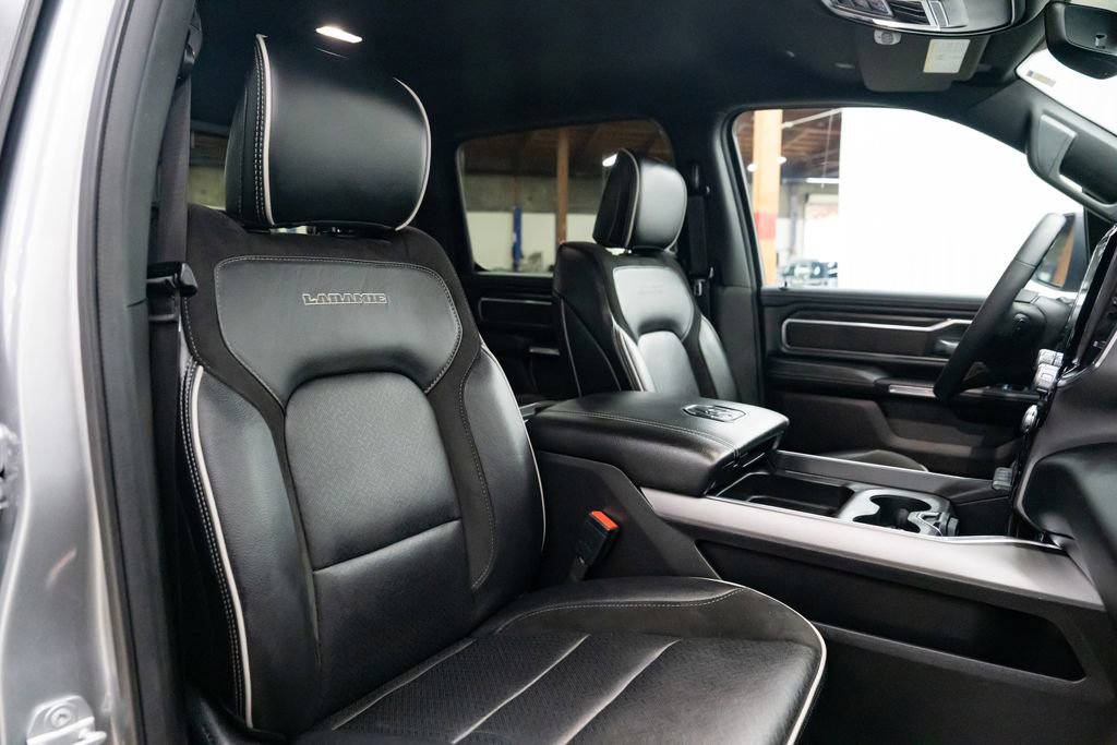 Used 2025 RAM 1500 Laramie image 29