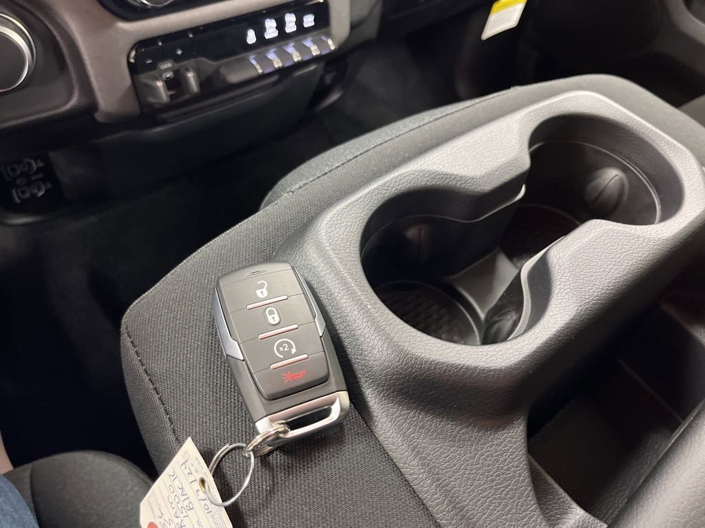 New 2025 RAM 1500 Tradesman image 18