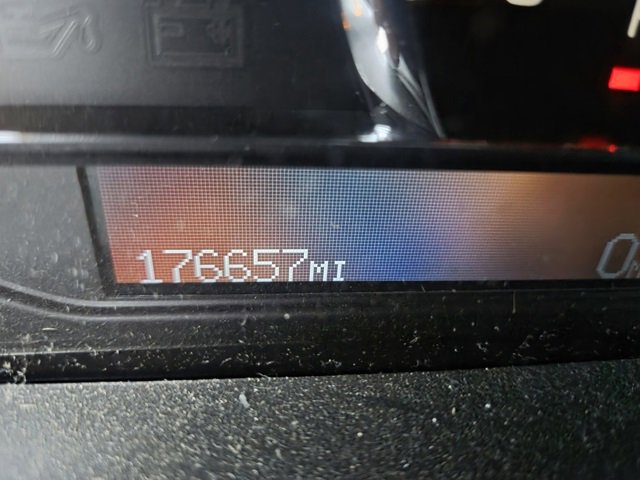 Used 2011 Cadillac DTS image 14