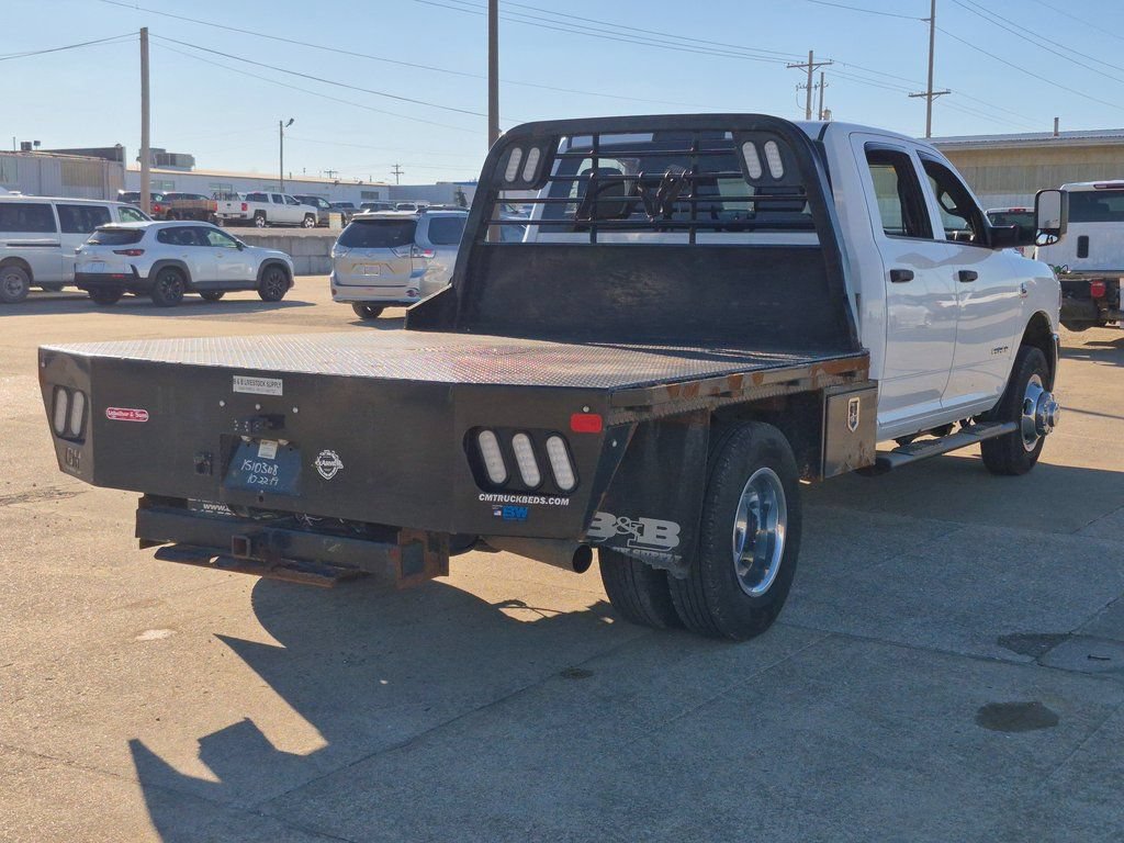 Used 2022 RAM 3500 Tradesman w/ Chrome Appearance Group AWD/4WD image 7