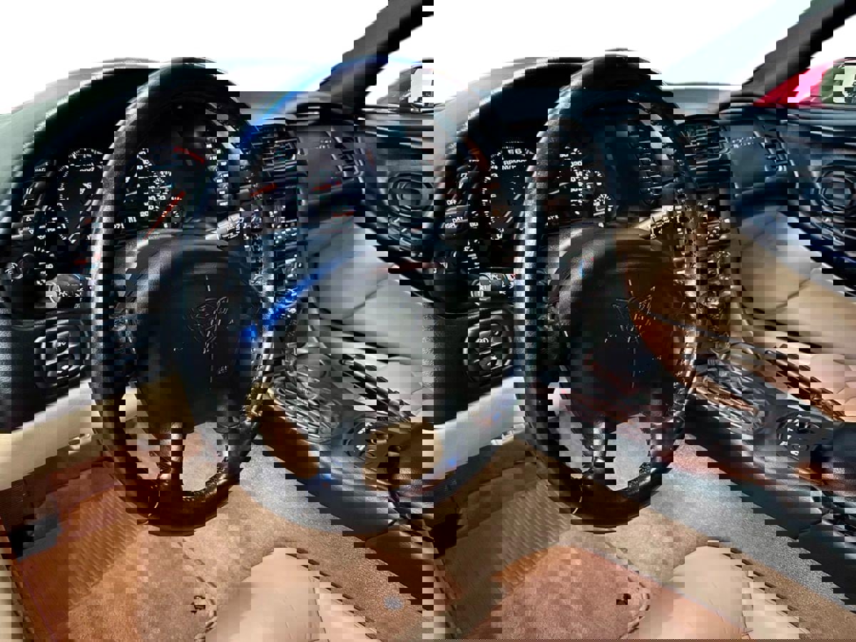 Used 2000 Chevrolet Corvette Coupe w/ Memory Pkg image 10