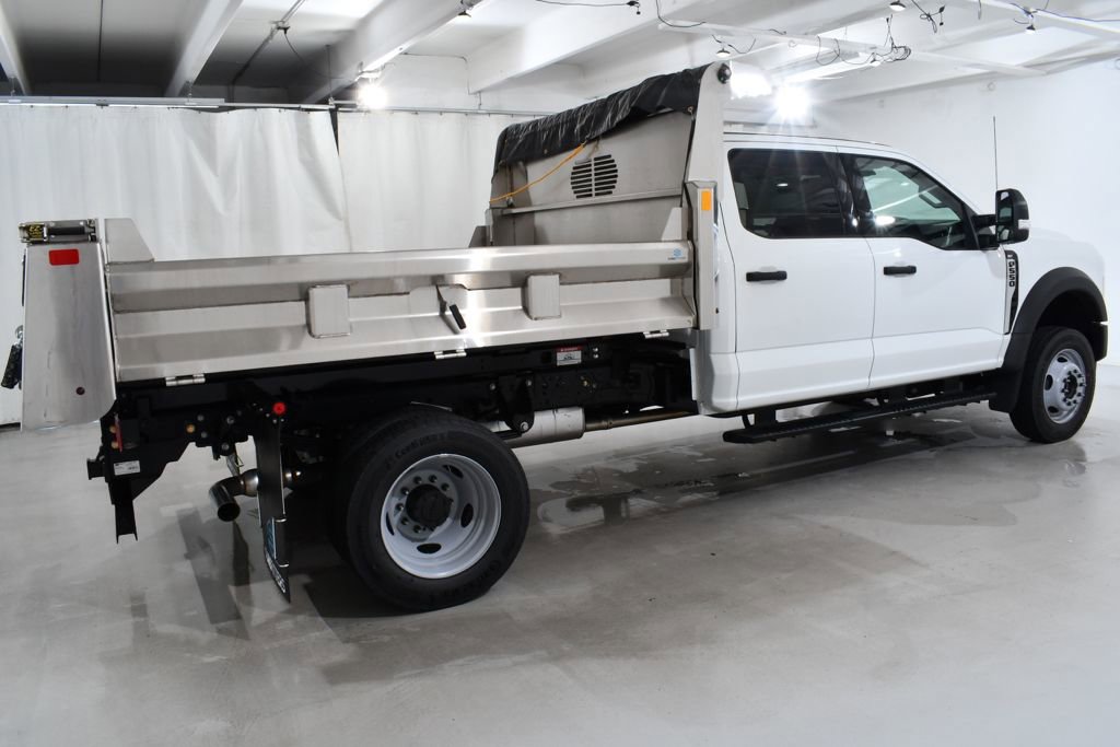New 2025 Ford F550 4x4 Crew Cab Super Duty w/ XLT Value Package image 7