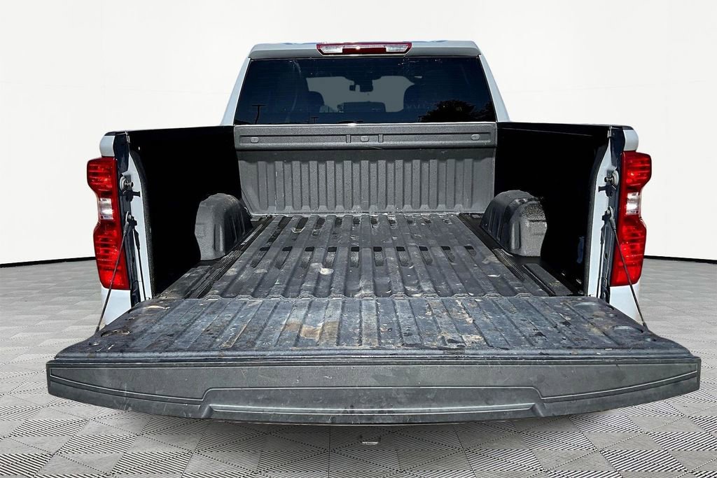 Used 2024 Chevrolet Silverado 1500 Custom image 30