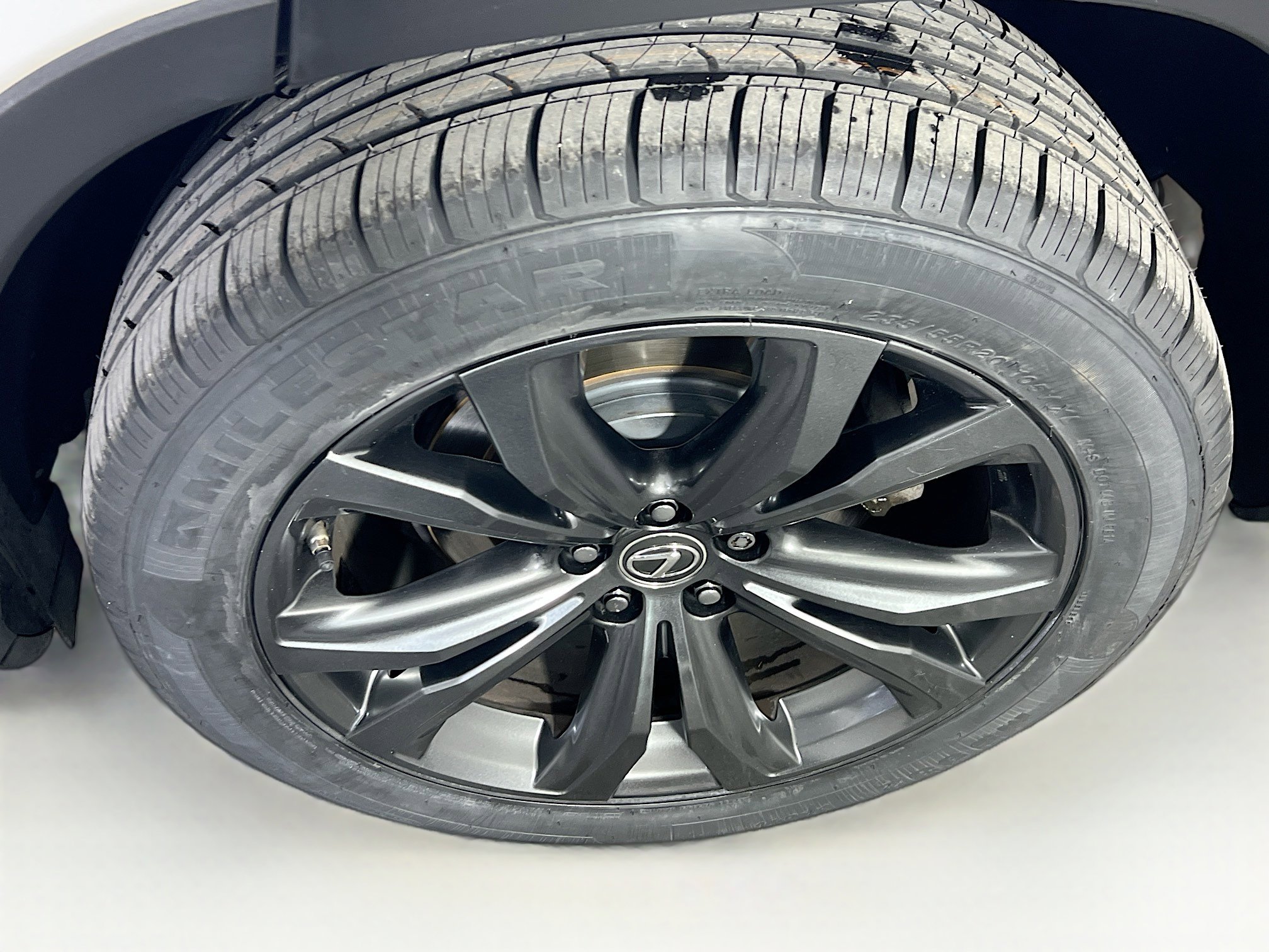 Used 2020 Lexus RX 350L Premium w/ Premium Package image 32