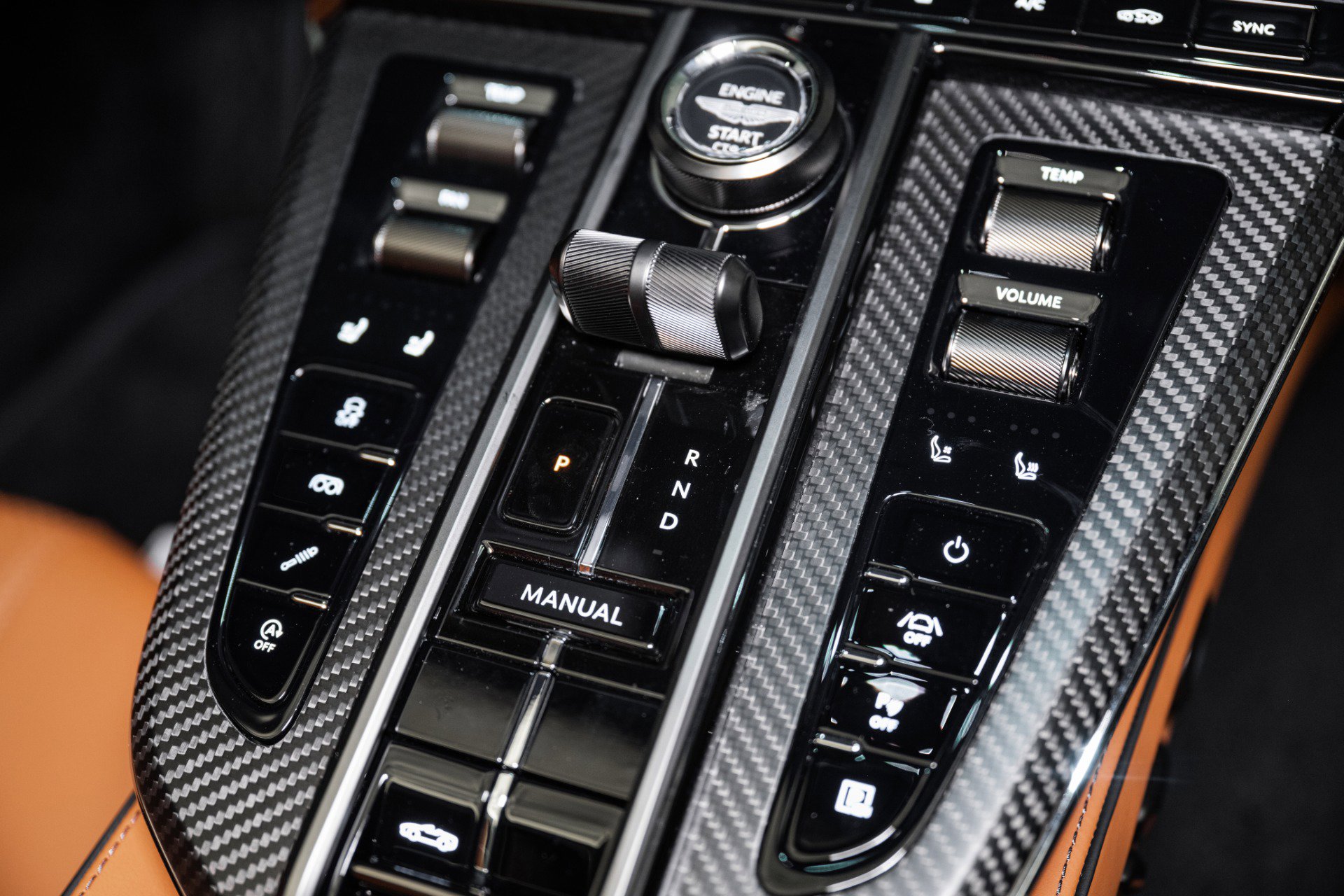 New 2026 Aston Martin V8 Vantage Roadster image 27