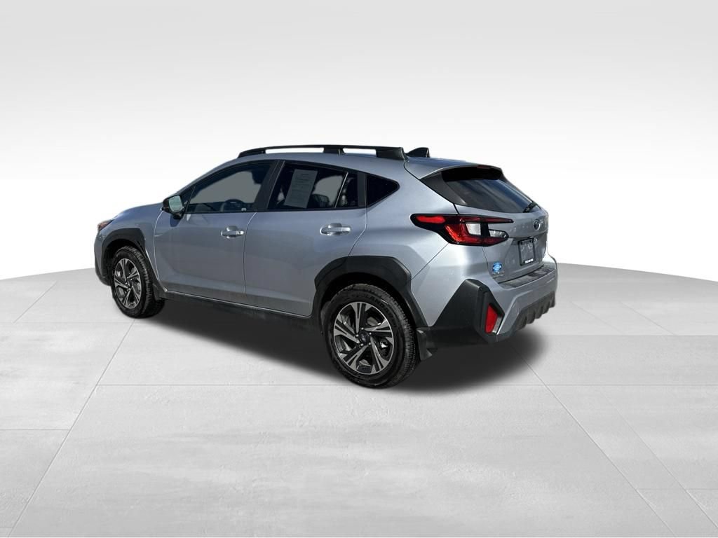 Used 2025 Subaru Crosstrek 2.5i Premium AWD/4WD image 7