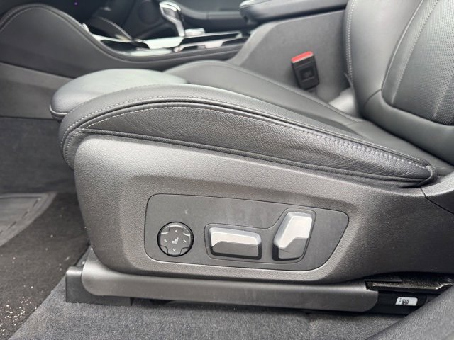 Used 2023 BMW X4 xDrive30i image 23
