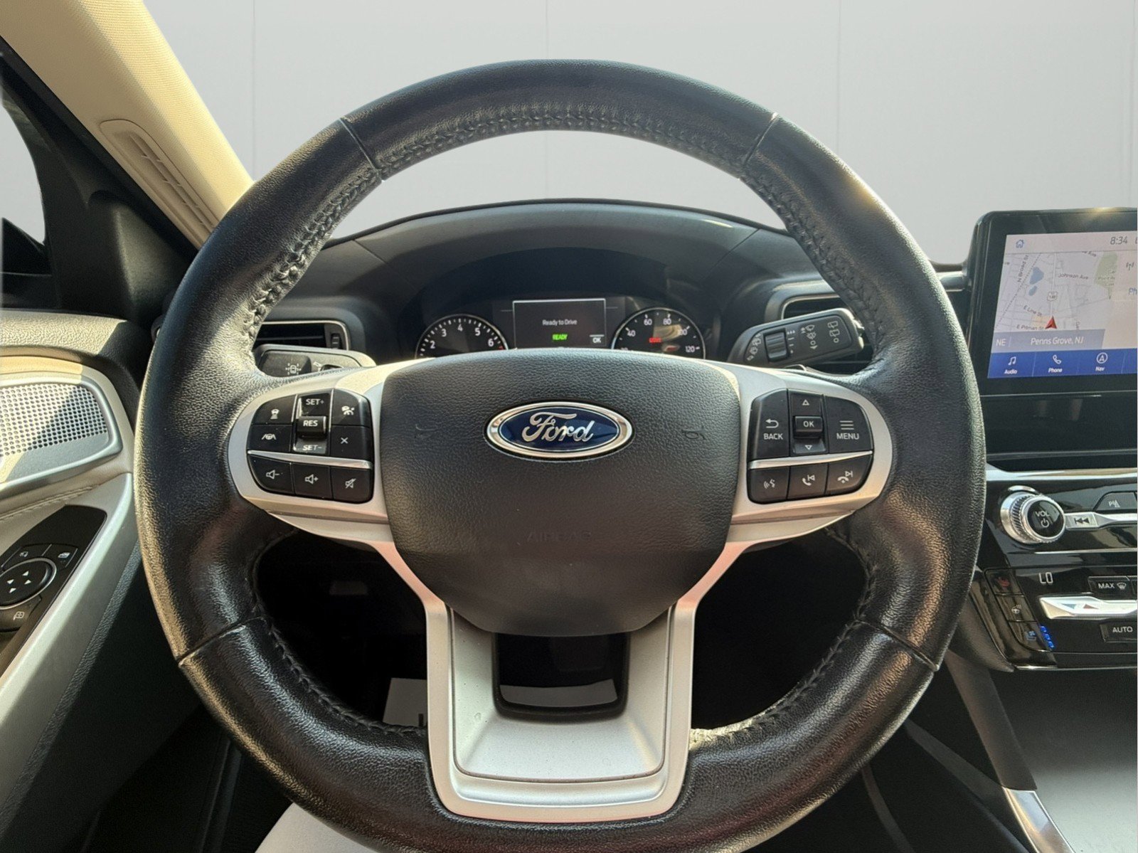 Used 2021 Ford Explorer Limited w/ Hybrid Equipment Group 310A image 14