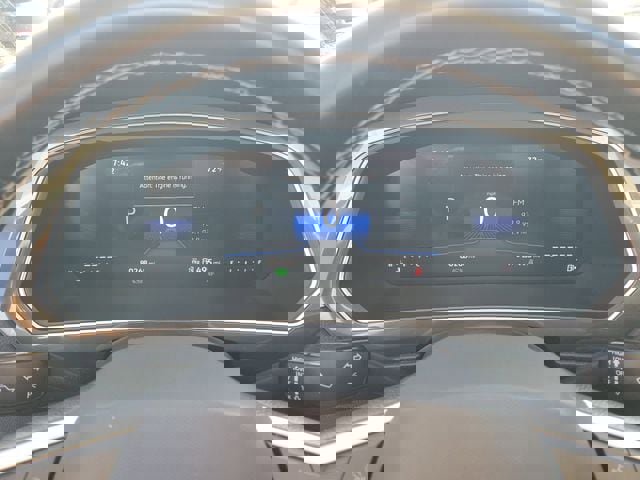 Used 2024 Volkswagen Tiguan SE image 23