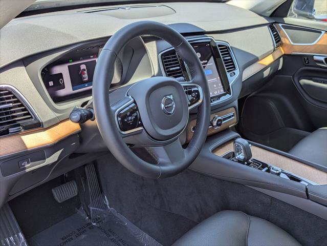 Used 2023 Volvo XC90 B5 Plus AWD/4WD image 8
