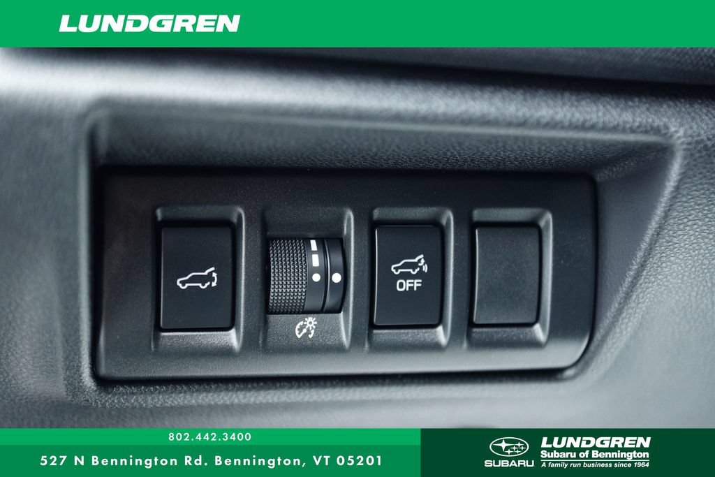 Used 2023 Subaru Outback Premium AWD/4WD image 13