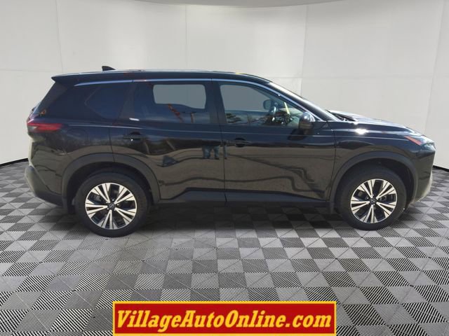 Used 2022 Nissan Rogue SV image 31