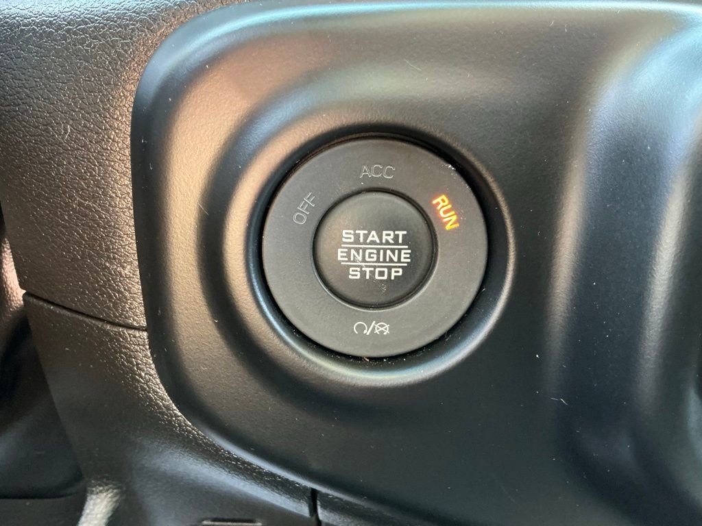 Used 2022 Jeep Wrangler Unlimited Sport image 37