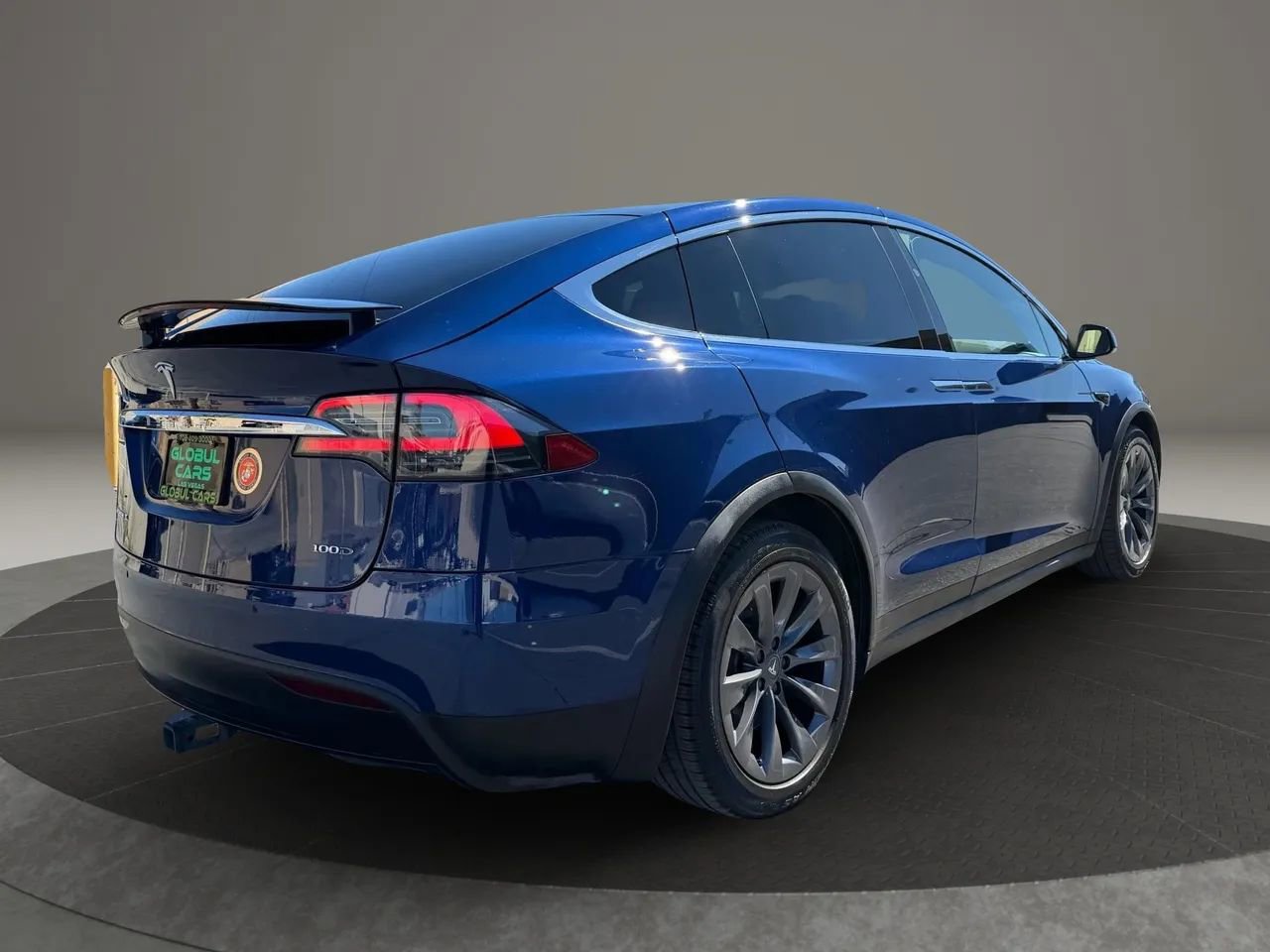 Used 2018 Tesla Model X 100D image 5
