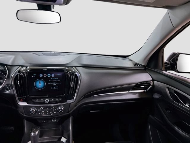 Used 2019 Chevrolet Traverse LT w/ LPO, Blackout Package FWD image 23