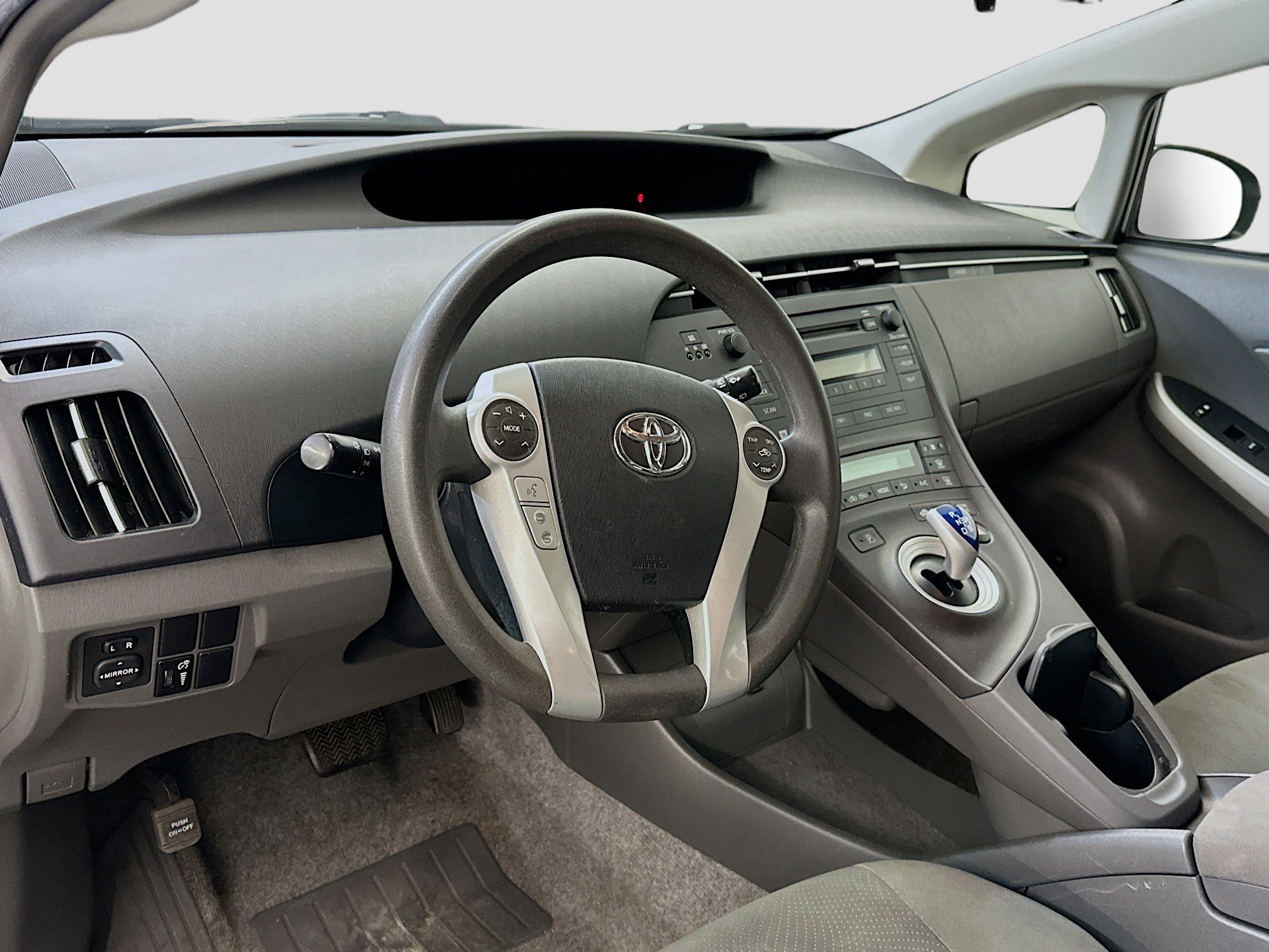 Used 2010 Toyota Prius Three image 18