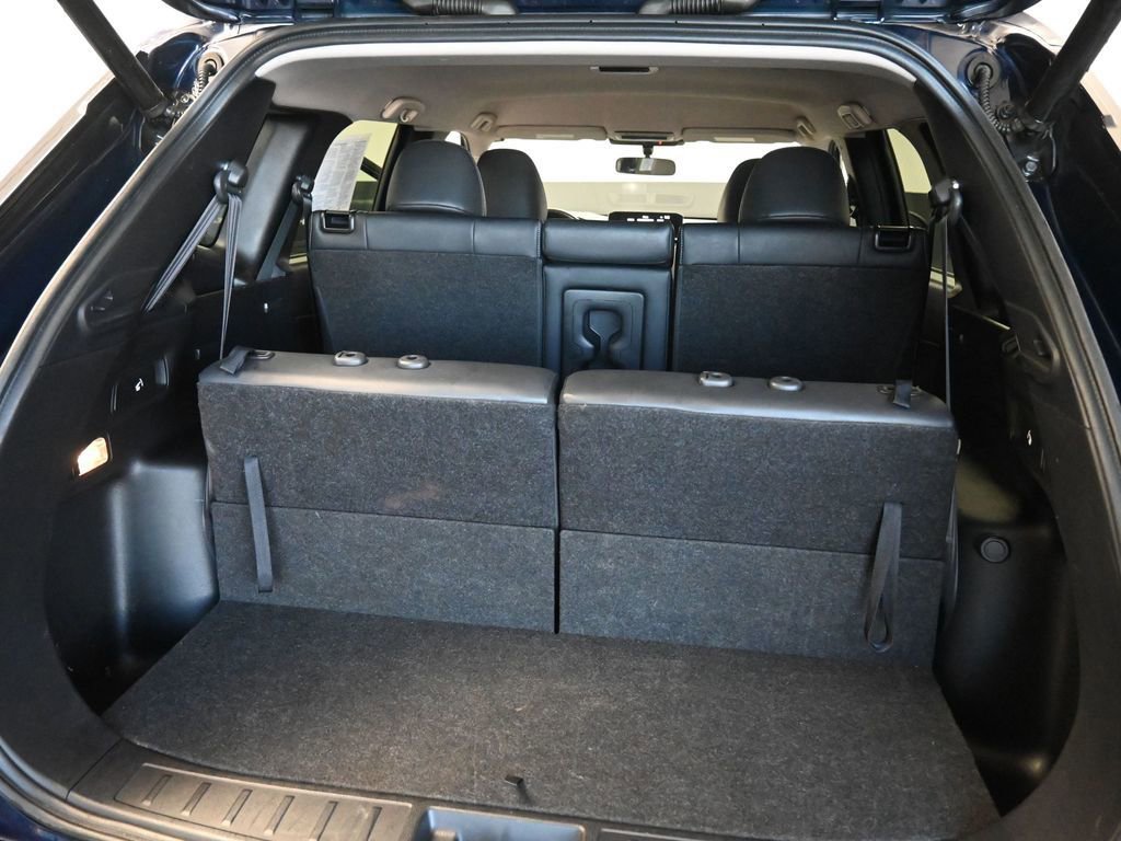 Used 2024 Mitsubishi Outlander AWD image 18