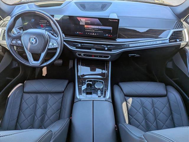 Used 2024 BMW X5 xDrive50e image 18