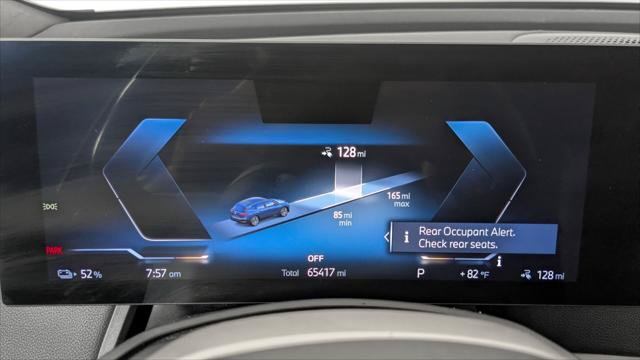 Used 2024 BMW iX xDrive50 w/ Luxury Package AWD/4WD image 26