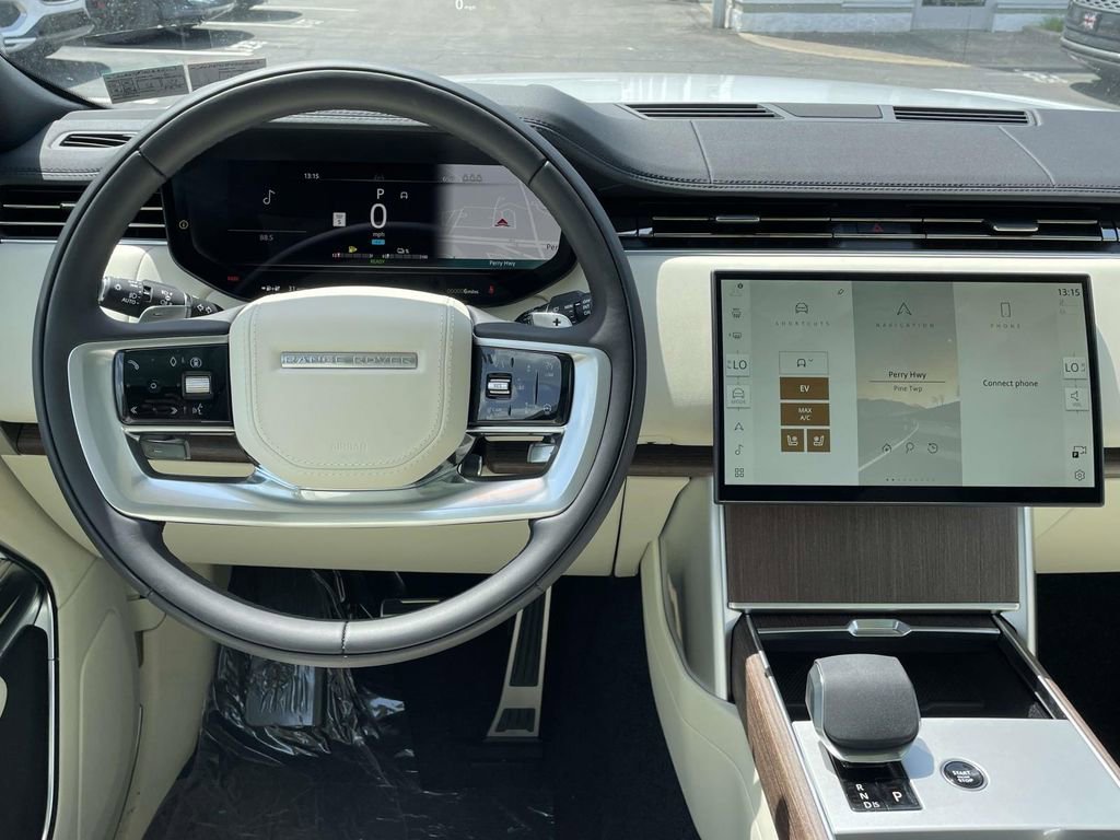 New 2026 Land Rover Range Rover SE AWD/4WD image 25