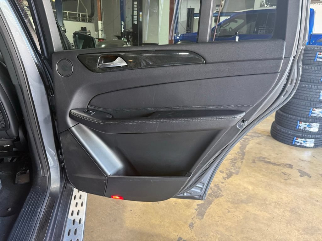 Used 2018 Mercedes-Benz GLS 450 4MATIC image 27