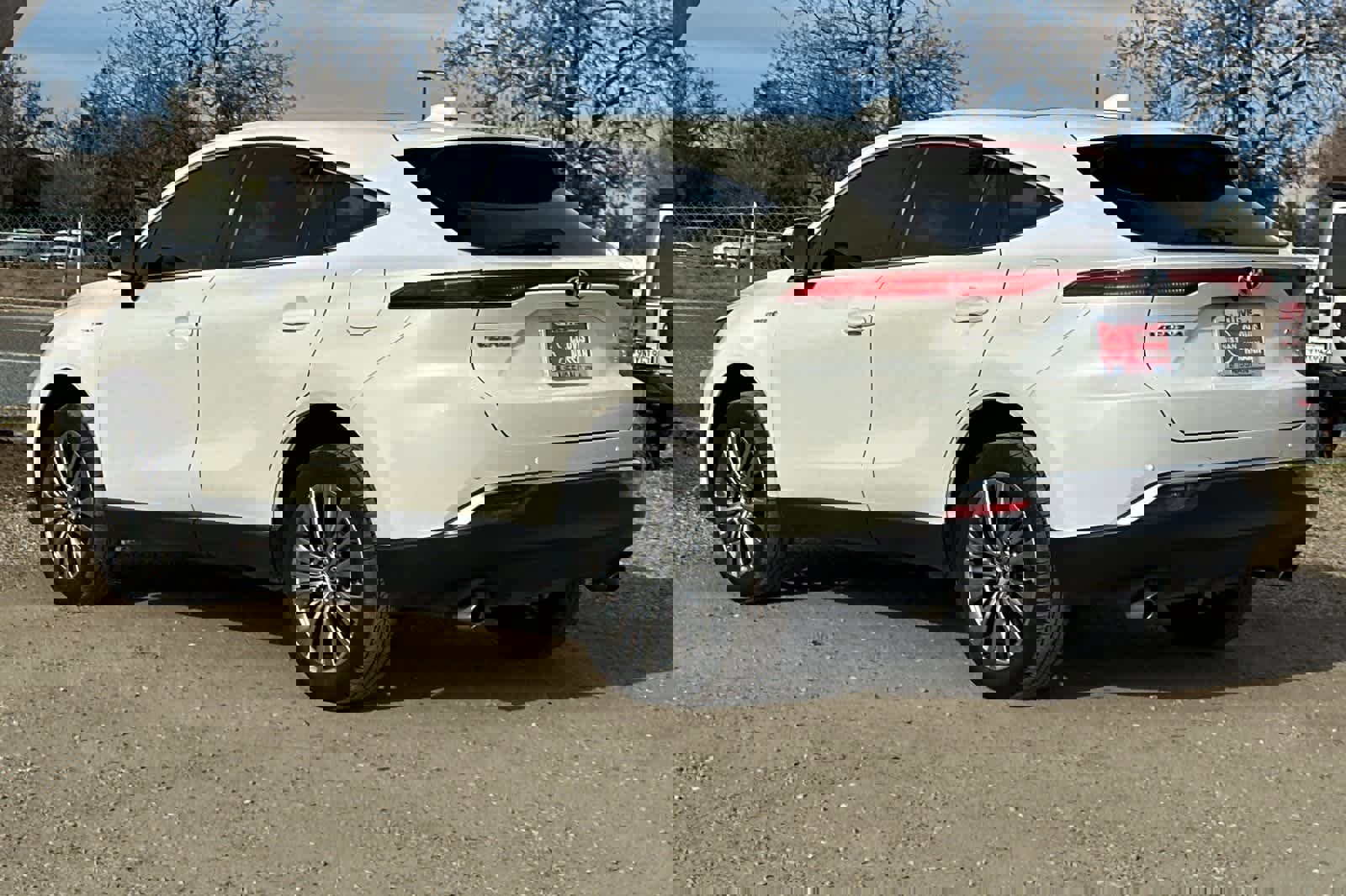 Used 2021 Toyota Venza Limited image 7