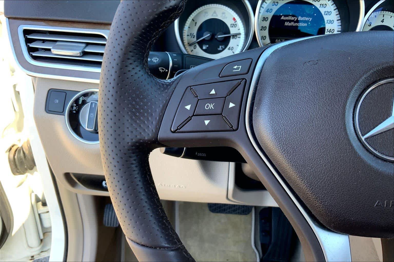 Used 2014 Mercedes-Benz E 350 Sedan image 23