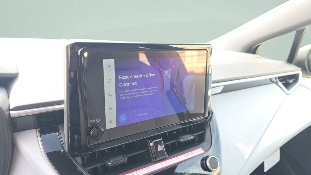 Used 2026 Toyota Corolla SE FWD image 19