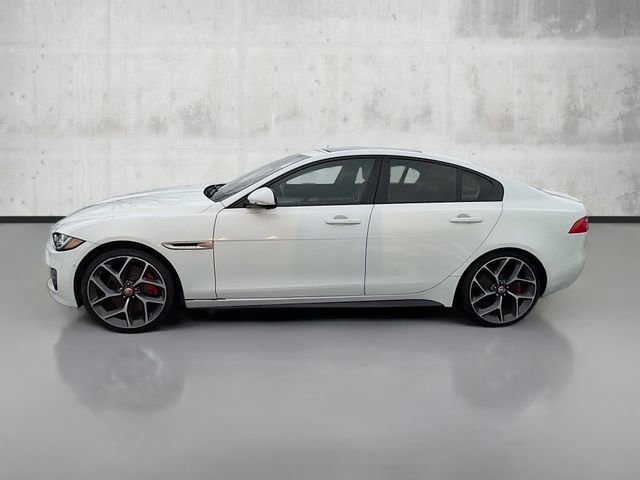 Used 2018 Jaguar XE S image 8