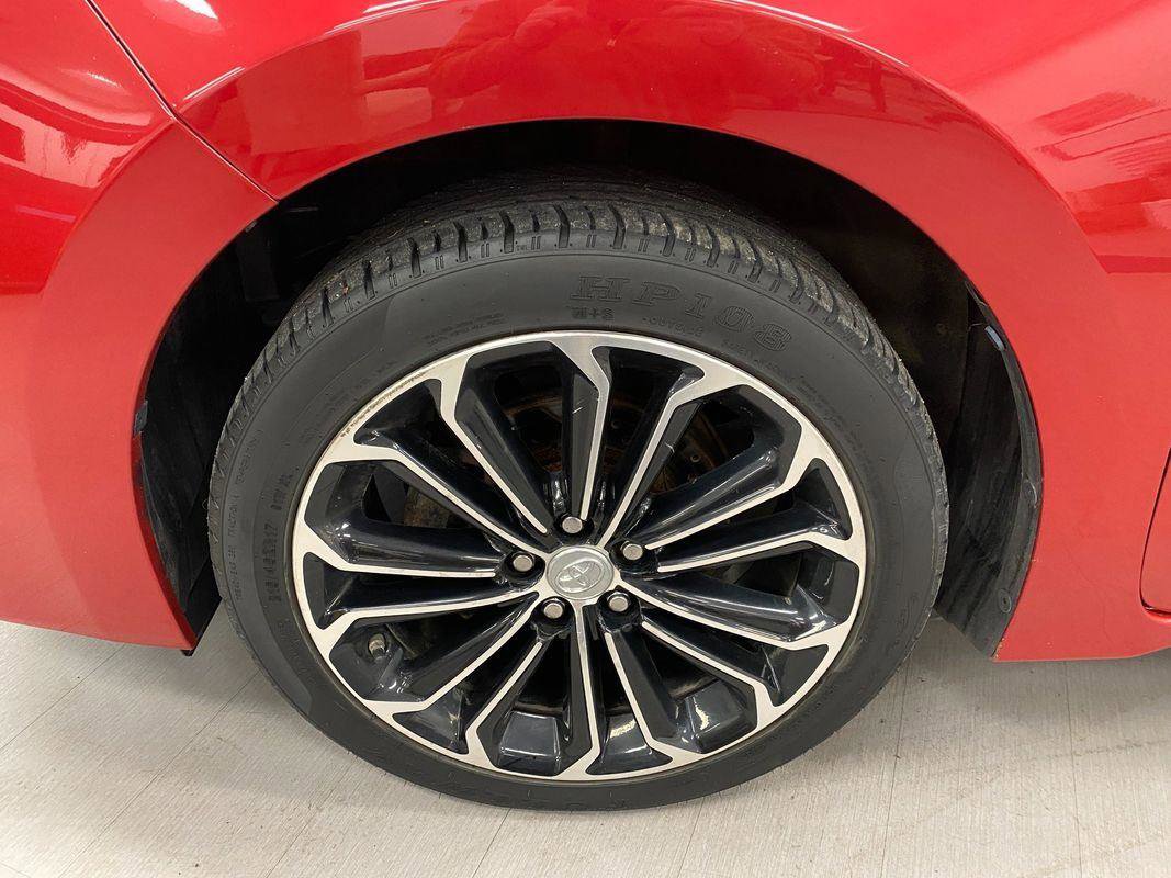 Used 2015 Toyota Corolla S image 26