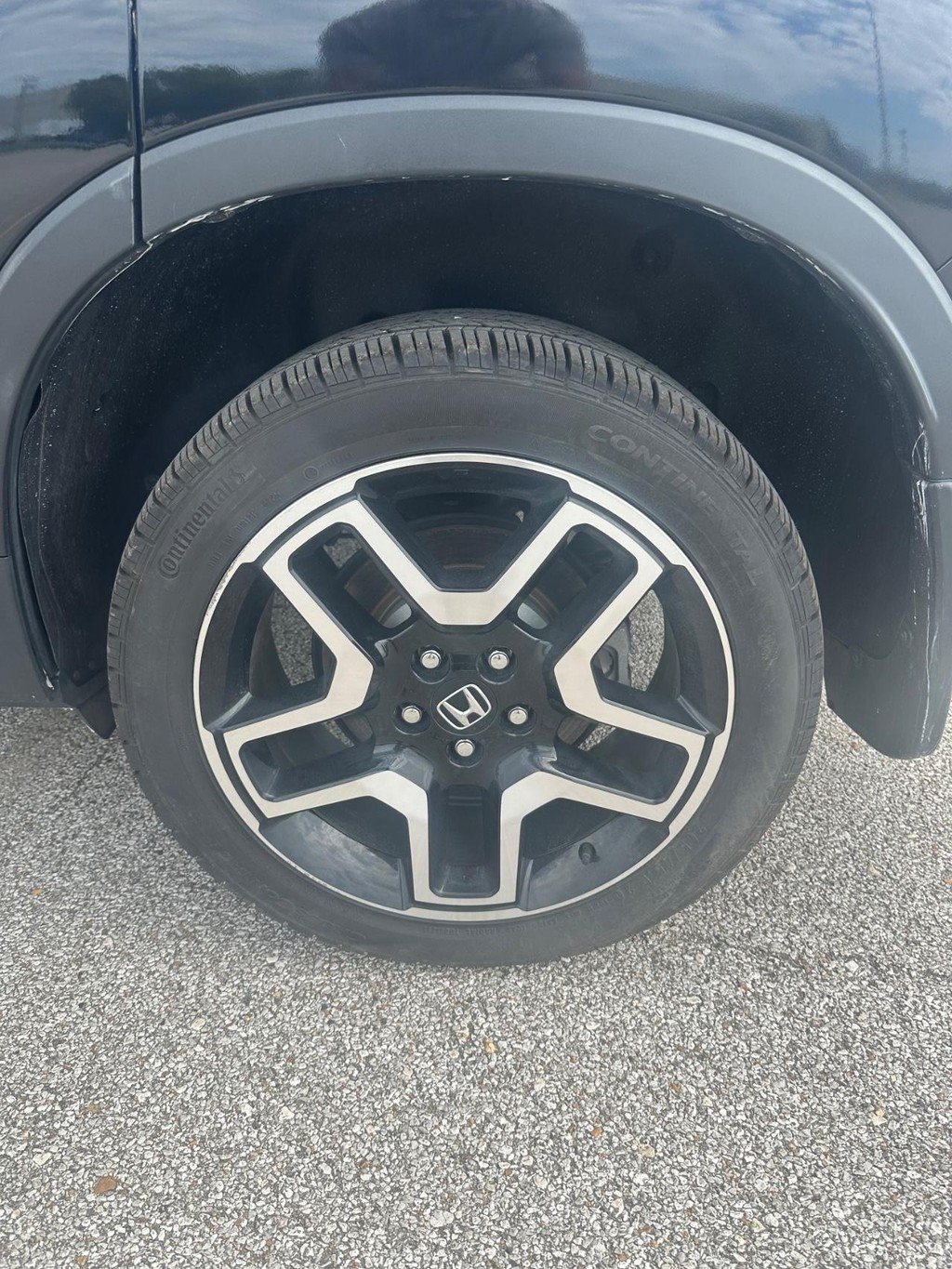 Used 2023 Honda Passport Elite image 14