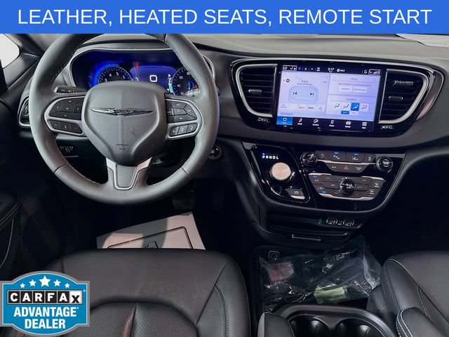 Used 2025 Chrysler Pacifica Select FWD image 20