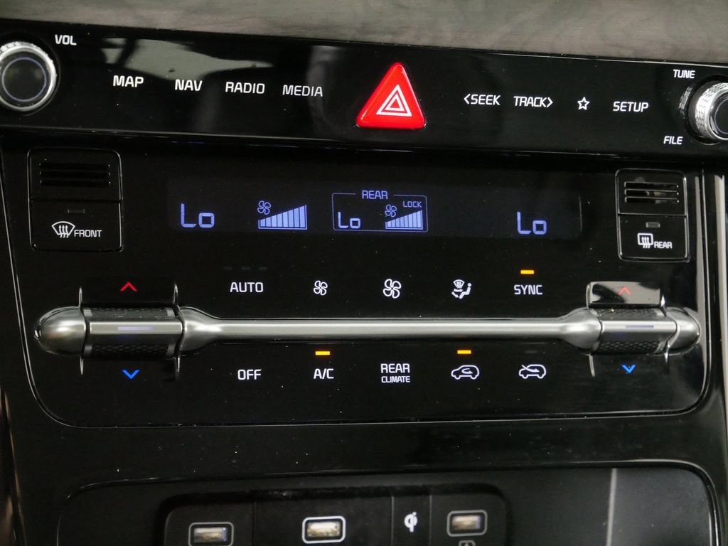 Used 2023 Kia Carnival SX FWD image 35