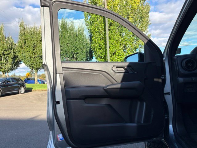 New 2026 Chevrolet Colorado Trail Boss AWD/4WD image 13