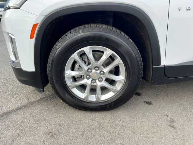 Used 2022 Chevrolet Traverse LS image 29